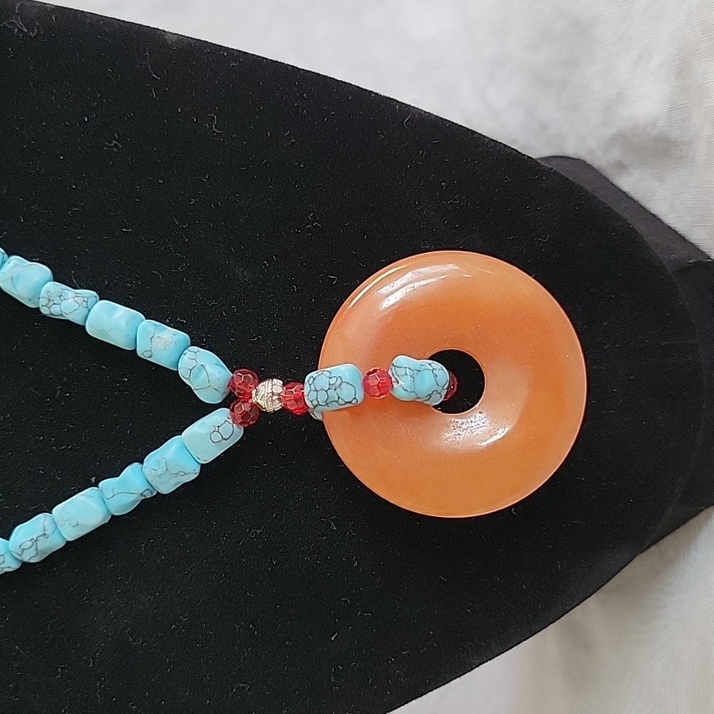 Turquoise Beaded Necklace - Picture 2 of 4